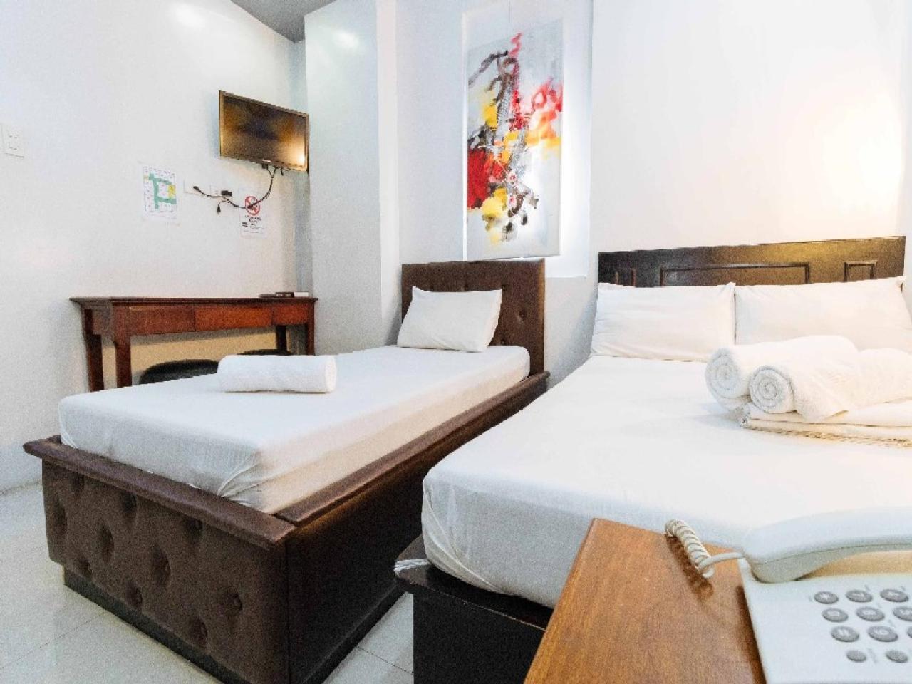Getz Hotel Manila Exterior photo